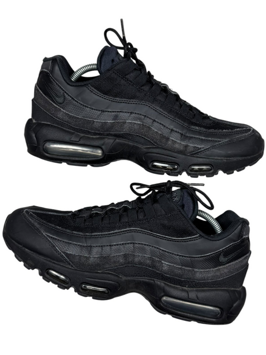 Nike Air Max 95 Triple Black (45,5)