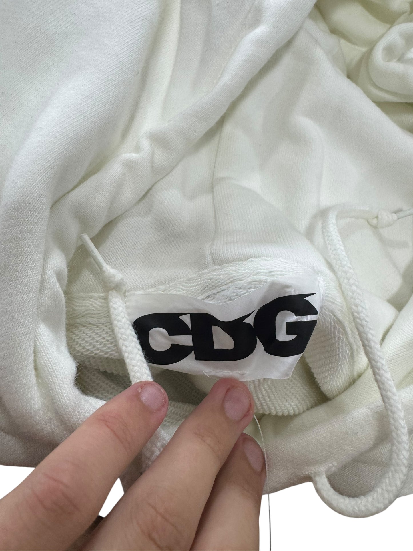 CDG SWEAT WHITE (L)